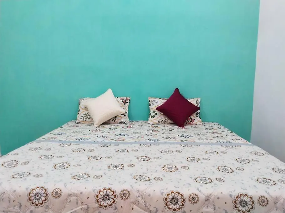 ורנאסי Dharmeshvar Homestay 0*,  הודו