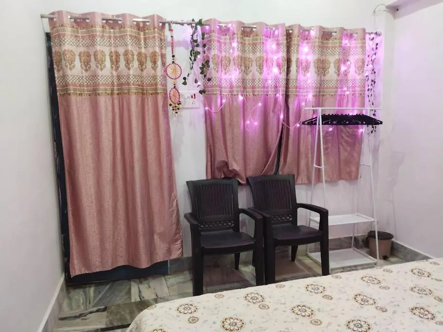 ורנאסי Dharmeshvar Homestay